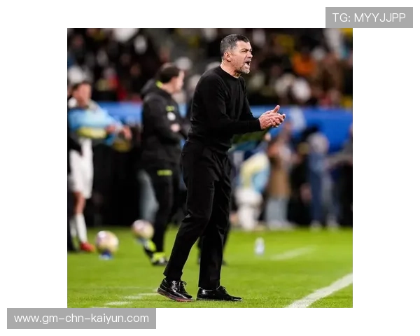 米兰球员互相信任度很高——打造团队之魂的秘密武器