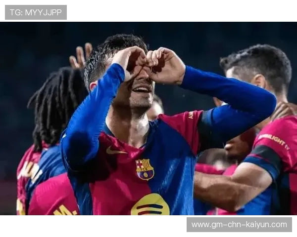 巴萨佩德里点球稳稳罚入球队将比分扩大