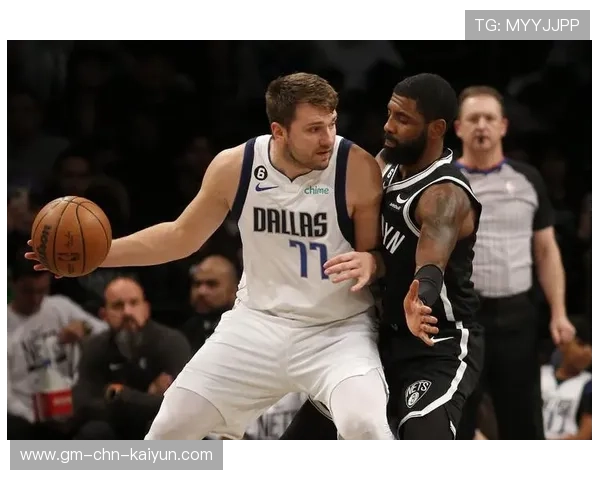 欧文突破拉杆轻松得手,达拉斯大幅领先